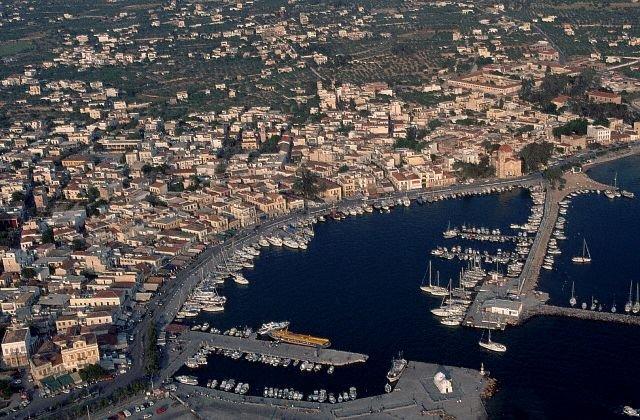 Hafen Aegina
