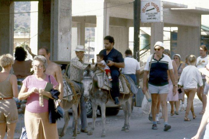 Agia Marina 1986