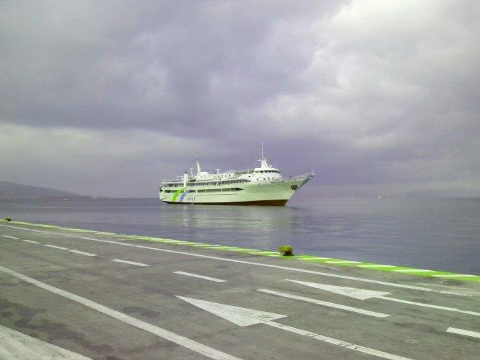Die Fähre kommt nach Aegina
