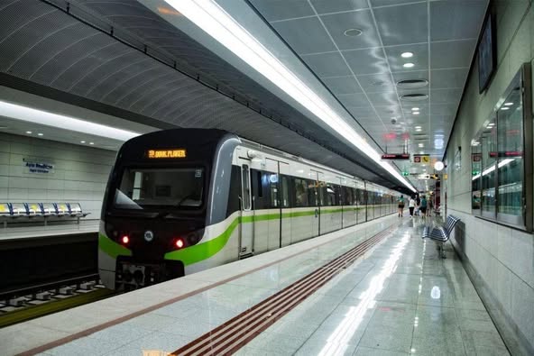 Train-1.jpg
