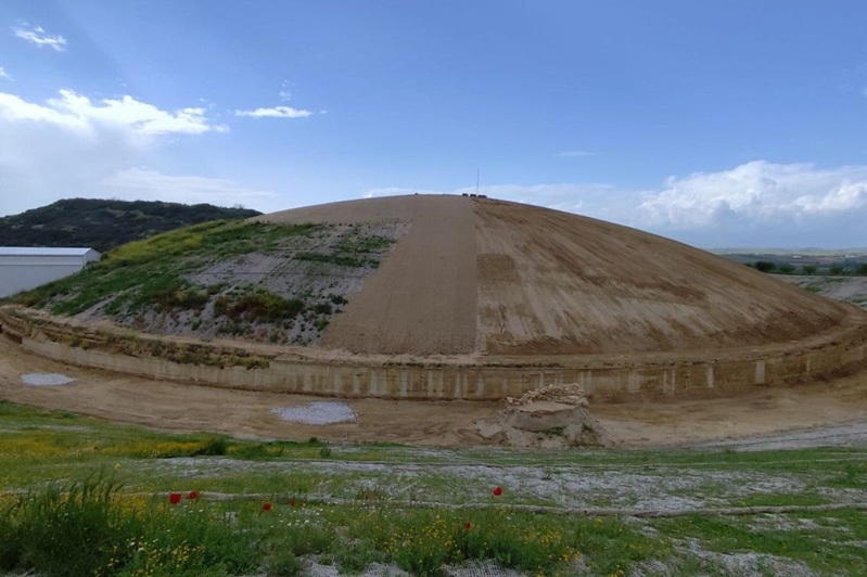 Kasta-Tomb-1.jpg