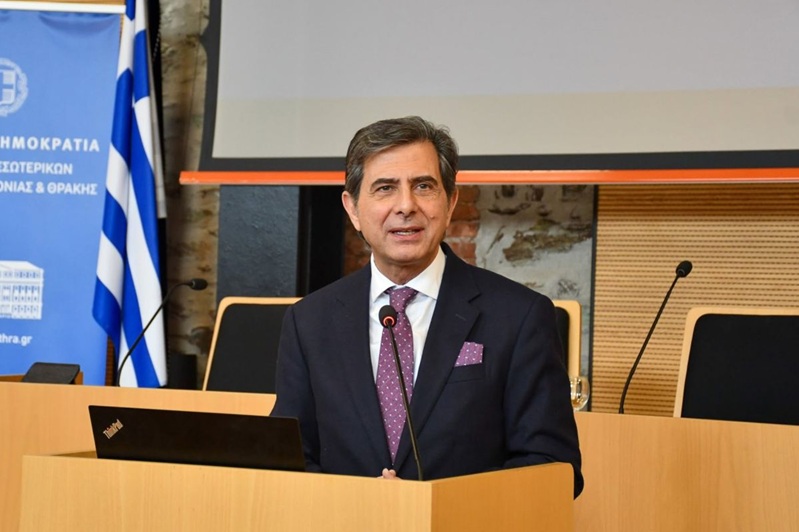 Gioulekas-Gioulekas-Press-1.jpg