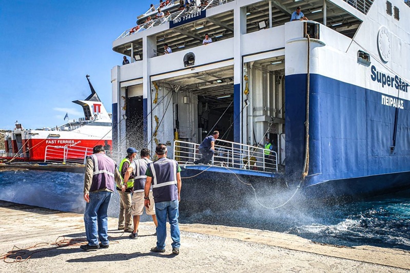 ferry_ferries_15-8-1.jpg