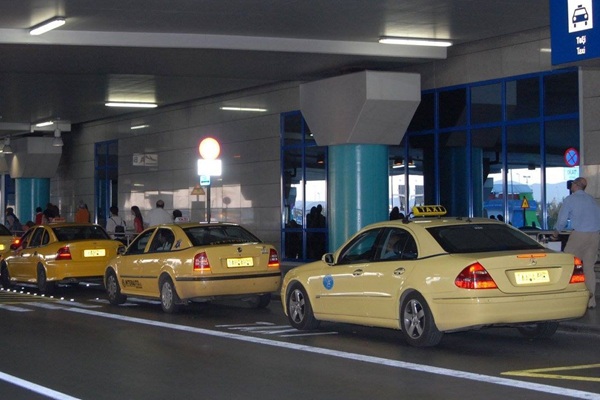 Fotoquelle: Panhellenischer Taxiverband