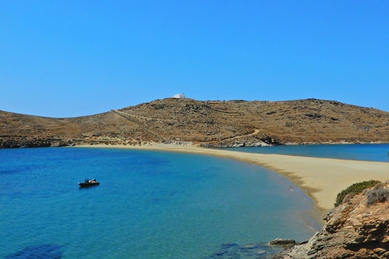 Kolona-Strand auf Kythnos. Fotoquelle: Visit Greece