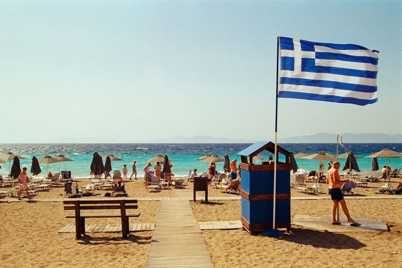 Griechenlands Vorschriften für den öffentlichen Zugang und die kommerzielle Nutzung von Stränden