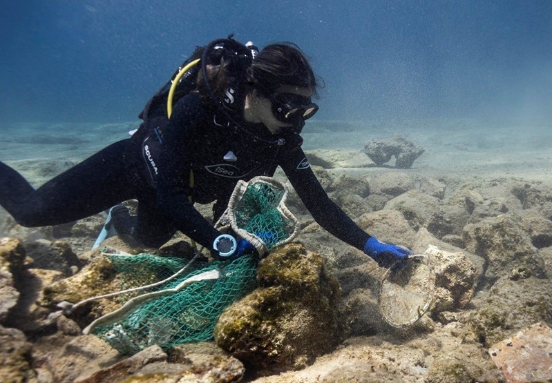 Die Public Power Corporation (PPC) hat sich mit der Umweltorganisation iSea zusammengetan, um das Meer zu reinigen.