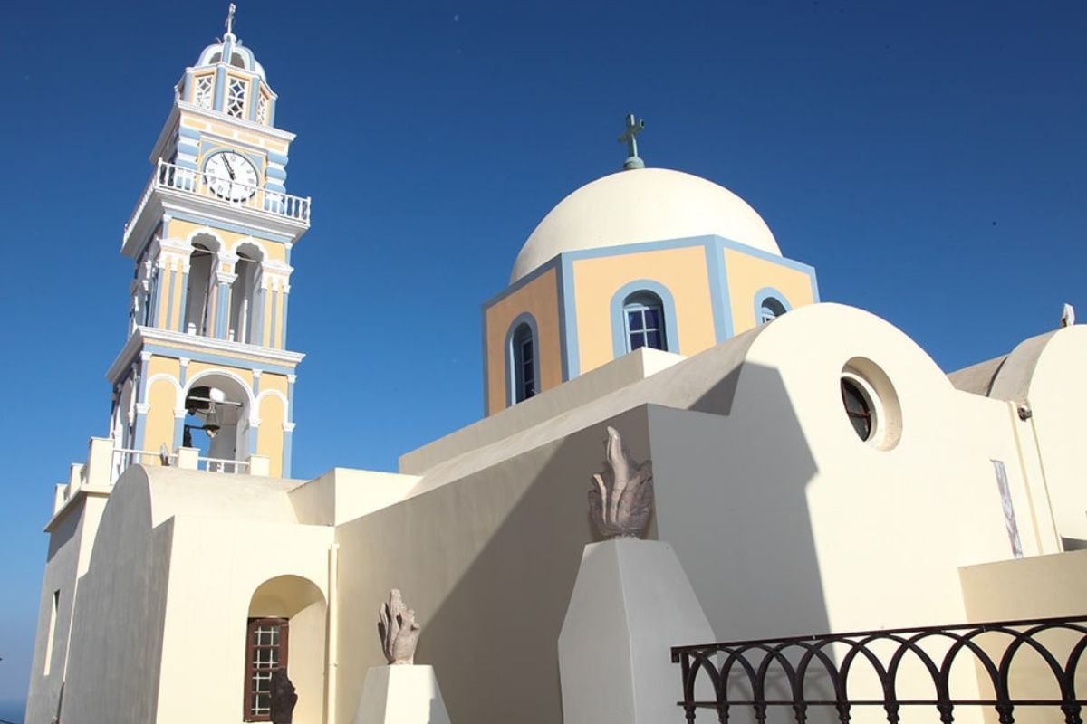 Heiligen Kirche des hl. Johannes der Theologe, Santorini. Fotoquelle: Katholische Diözese Syros